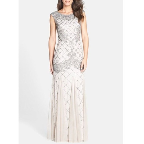 NEW! Adrianna Papell Beaded Trumpet Gown‎ Sequin Platinum Grey RARE [SZ 10 ] - Picture 1 of 7